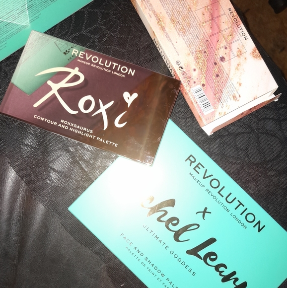 ‼‼JUST IN‼‼ New in box-revolution Roxi & ultimate - Picture 15 of 16